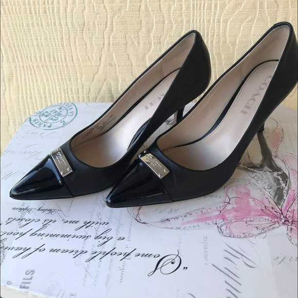 coach black heels